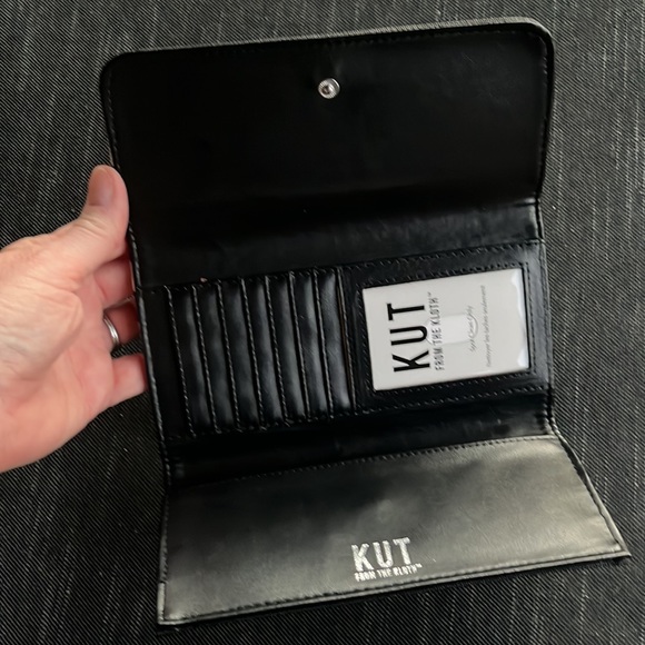 NEW Kut from the Kloth Slim Striped Wallet - Picture 4 of 7
